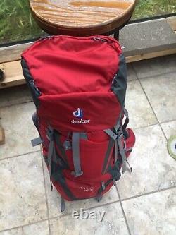 Full Starter Setup! Deuter Act Lite 40 + 10 & Essentials TENT, Sleeping. NEW