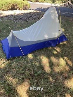 Sierra Designs Clip Flashlight CD 2 Man 3 Season Backpacking Camping Tent
